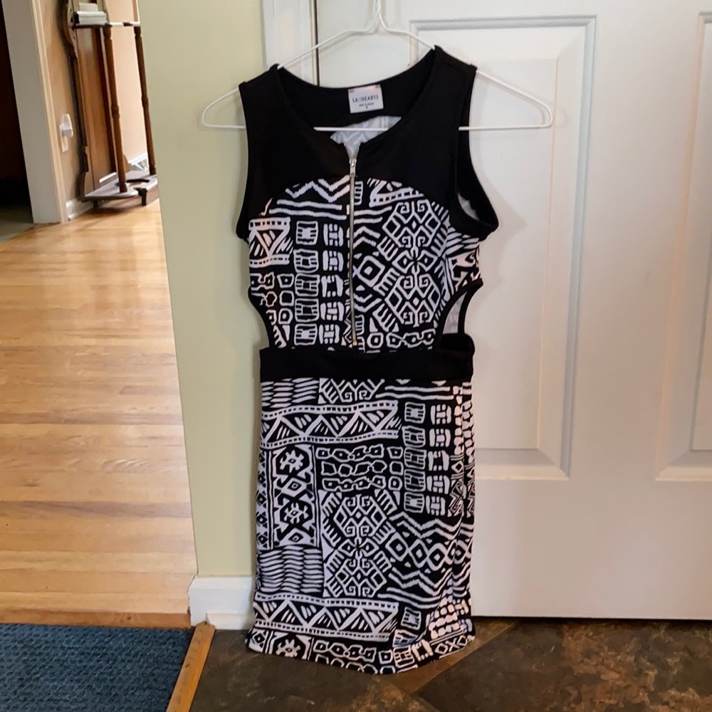 LA hearts dress